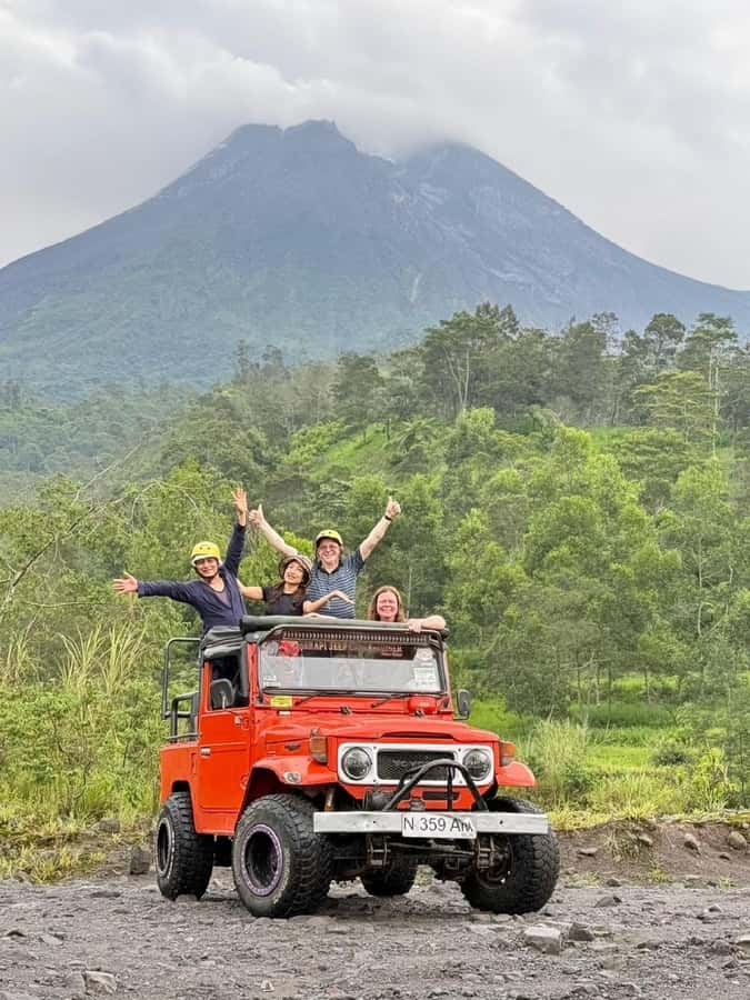 Yogyakarta: Mt. Merapi Jeep Lava Tour Guided Tour - Sunrise or sunset jeep add-ons: how to choose your timing