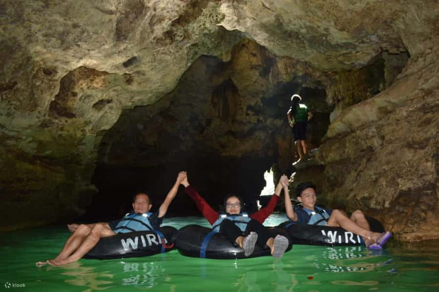 Yogyakarta : pindul cave, oyo river & timang beach adventure - Oyo Natural River: waterfall jumps and wild swimming
