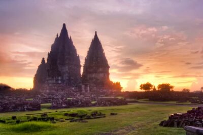 Yogyakarta: Prambanan Temple Afternoon Guided Tour - Loro Jonggrang and the Prambanan Temple Complex: what to watch for