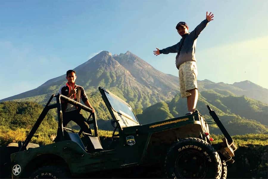 Yogyakarta: Private Customizable Guided Tour - Prambanan: the temple day that benefits from a guide’s pacing