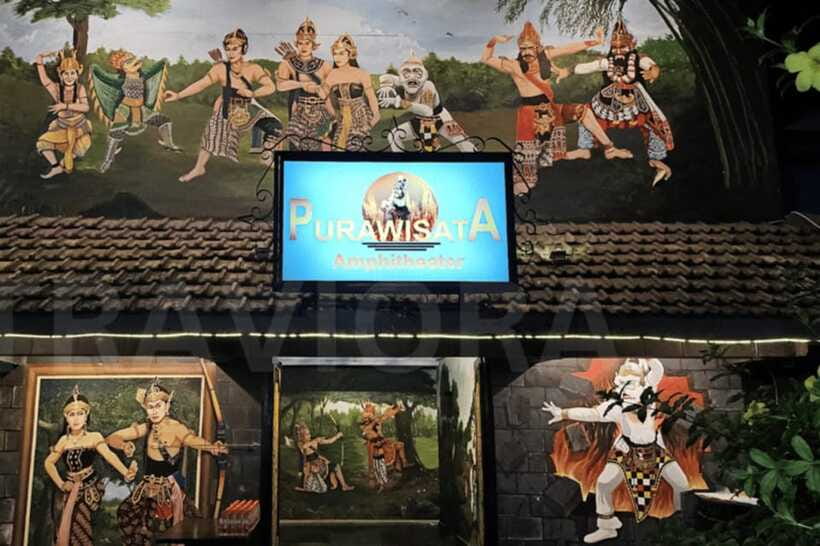 Yogyakarta: Ramayana Show with Transfer, Entry Fee & Dinner - Photo Opportunities and the “Talk to the Cast” Bonus