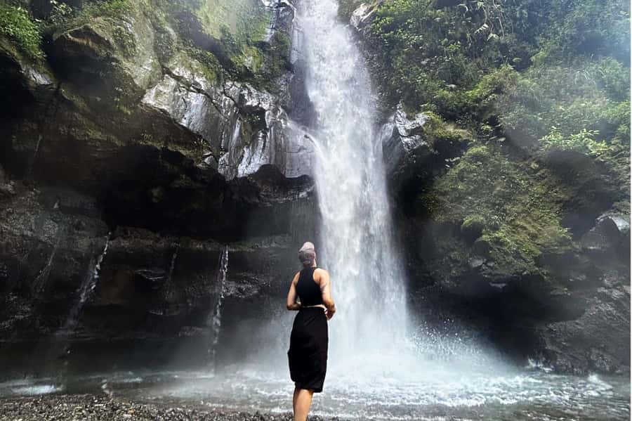 Yogyakarta: Selogriyo Temple, Rice Terraces & Waterfall Tour - Rice Terraces Trekking: Paddy Fields, Mixed Crops, and Farming Insights