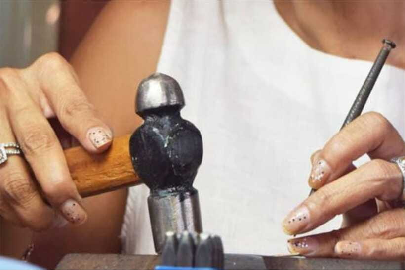 Yogyakarta: Silver Jewelry-Making Course - Watching master silversmiths: the “how” behind the shine