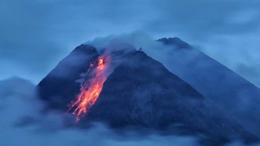 Yogyakarta Volcano: Mount Merapi on Hilltop (Lava View) - 7 PM Pickup and the Long, Patient Drive